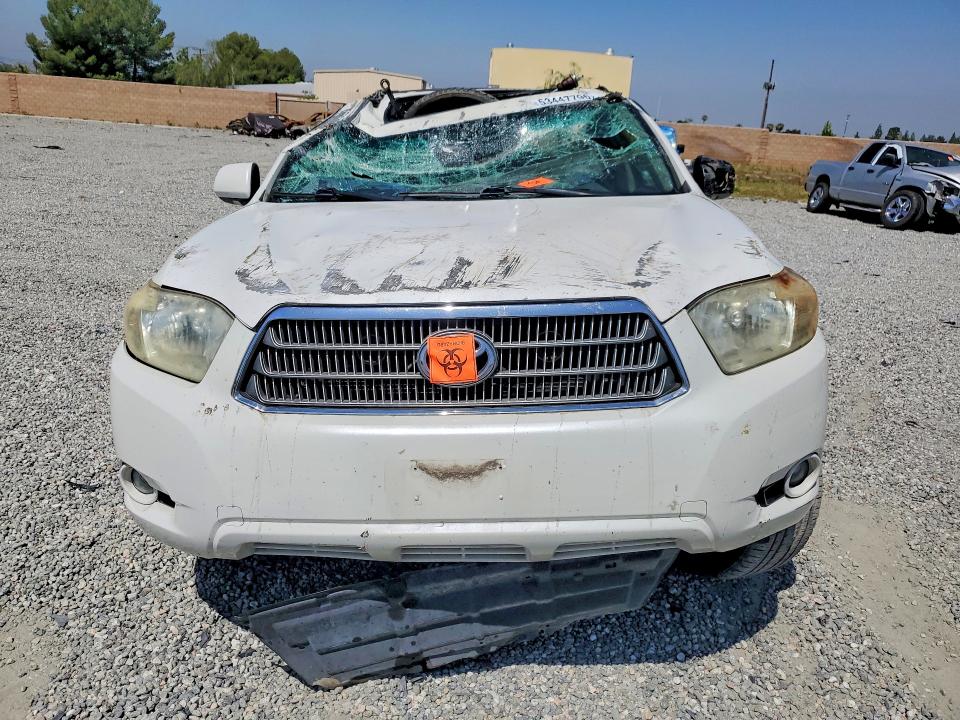 2009 Toyota 0125 VIN JTEEW44A492027634 COPART salvage auction — ROLLOVER, CA - SALVAGE CERTIFICATE, sold $225 on 2026-07-08 (photo 5)