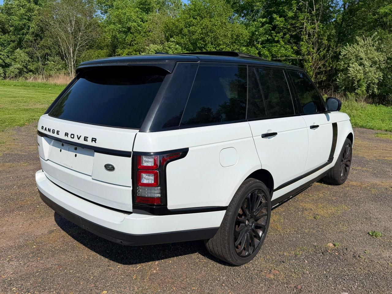 2015 Land Rover Range Rover VIN SALGS2TF9FA210354 COPART salvage auction — Minor Dent/Scratches, MA - CERTIFICATE OF TITLE (P), sold $13,000 on 2026-06-23 (photo 3)