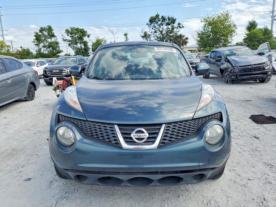 2014 Nissan Juke VIN JN8AF5MR3ET450566 COPART salvage auction — MINOR DENT/SCRATCHES, Mt - Certificate Of Title, sold $750 on 2026-07-17 (photo 5)