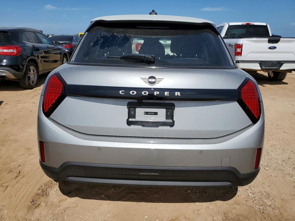 2026 Mini Cooper VIN WMW43GD01T2Y23201 COPART salvage auction — FRONT END, Tx - Salvage Vehicle Title, sold $12,700 on 2026-07-30 (photo 6)