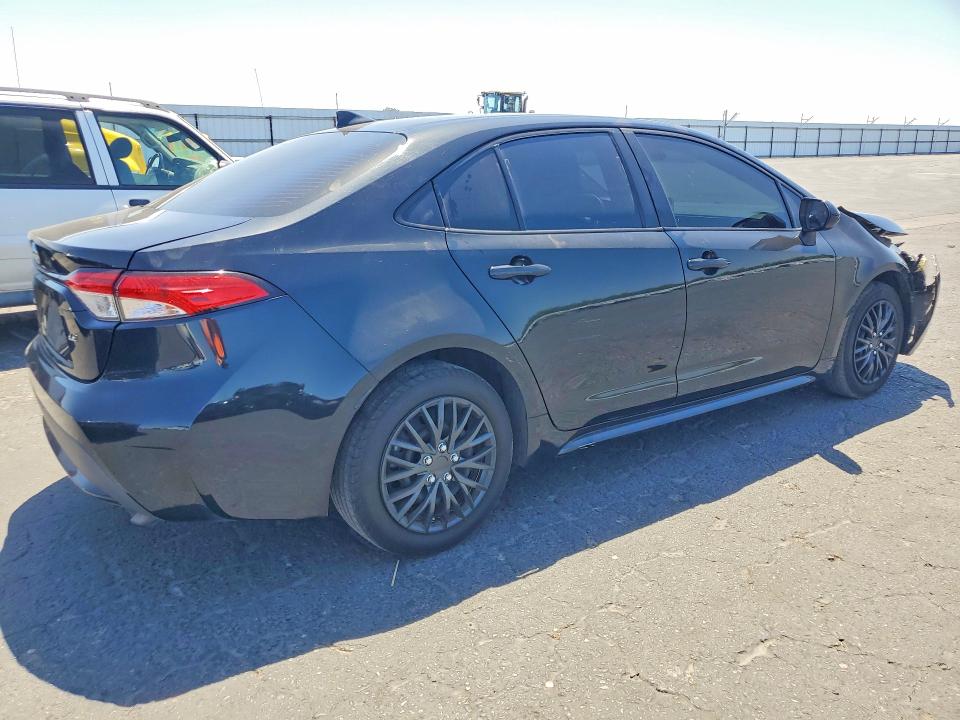 2020 Toyota Corolla VIN JTDEPRAE9LJ042424 COPART salvage auction — FRONT END, CA - SALVAGE CERTIFICATE, sold $4,500 on 2026-07-02 (photo 3)