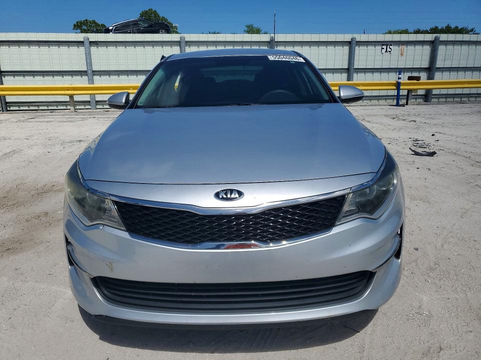 2017 Kia VIN 5XXGT4L3XHG126136 COPART salvage auction — SIDE, FL - CERT OF TITLE SLVG REBUILDABLE, sold $400 on 2026-07-29 (photo 5)