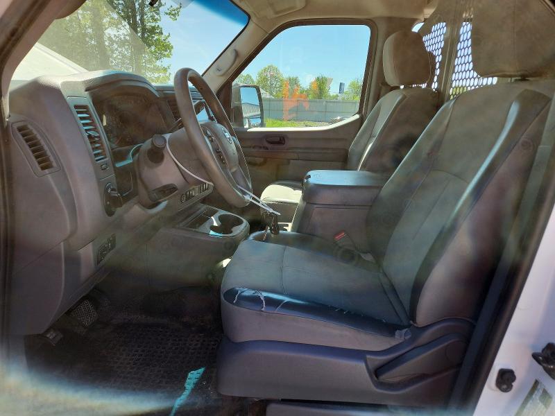 2017 Nissan Nv 2500 VIN 1N6BF0KY8HN807470 COPART salvage auction — SIDE, Mn - Certificate Of Title (P), sold $1,950 on 2026-07-28 (photo 7)