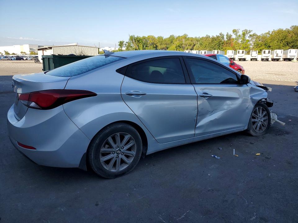 2015 Hyundai Elantra VIN KMHDH4AEXFU438047 COPART salvage auction — FRONT END, Fl - Cert Of Title Slvg Rebuildable, sold $550 on 2026-07-13 (photo 3)