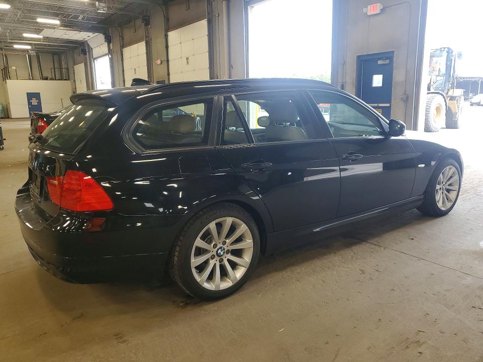 2012 BMW 3er VIN WBAUU3C58CA543185 COPART salvage auction — REAR END, MN - CERT OF TITLE-SALVAGE, sold $2,050 on 2026-07-07 (photo 3)