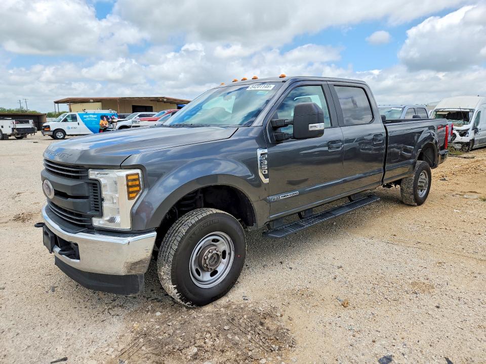 2019 Ford F-350 super duty VIN 1FT8W3BT2KEC44930 — COPART salvage auction photo