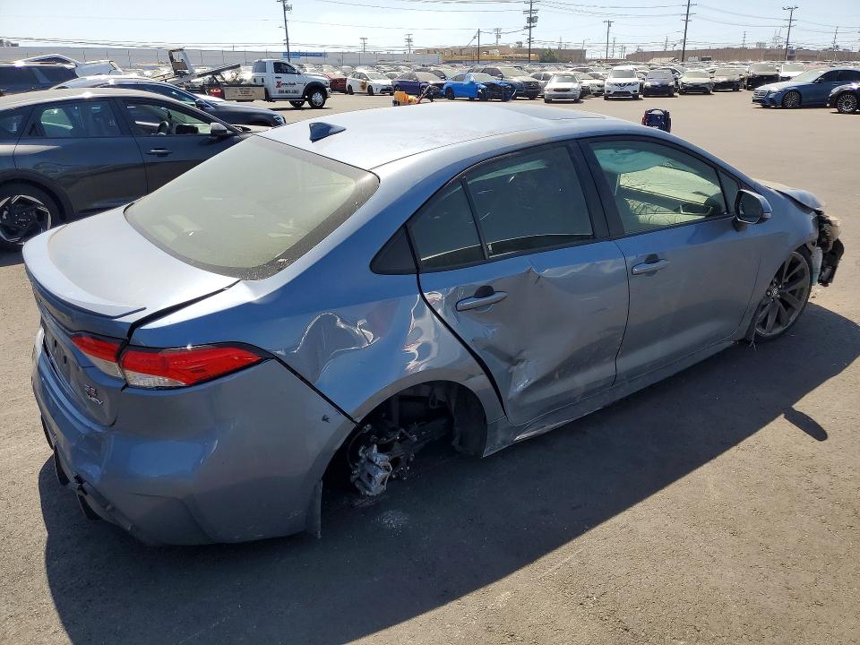 2025 Toyota Corolla VIN JTDBCMFE8S3090364 COPART salvage auction — ROLLOVER, Ca - Salvage Certificate, sold $4,200 on 2026-07-08 (photo 3)