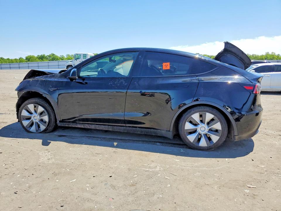 2022 Tesla Model y VIN 7SAYGAEE2NF523024 COPART salvage auction — FRONT END, Va - Cert Of Title - Salvage, sold $3,150 on 2026-07-12 (photo 2)
