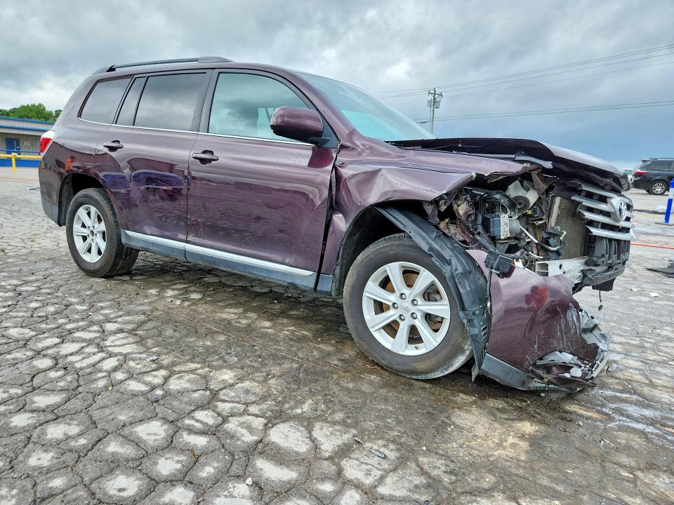 2012 Toyota Highlander VIN 5TDBK3EH1CS156701 COPART salvage auction — FRONT END, Va - Certificate Of Title, sold $2,800 on 2026-07-22 (photo 4)