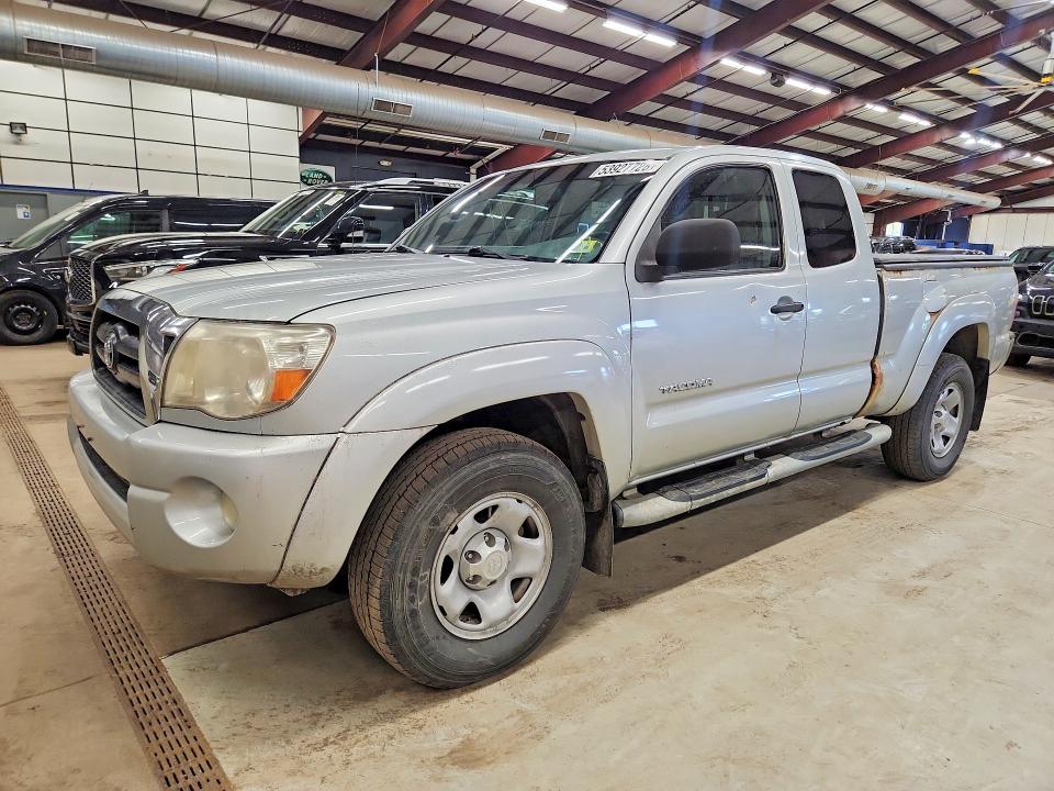 2005 Toyota Tacoma VIN 5TEUU42N85Z137975 COPART salvage auction — MINOR DENT/SCRATCHES, Vt - Certificate Of Title, sold $3,500 on 2026-07-14 (photo 1)