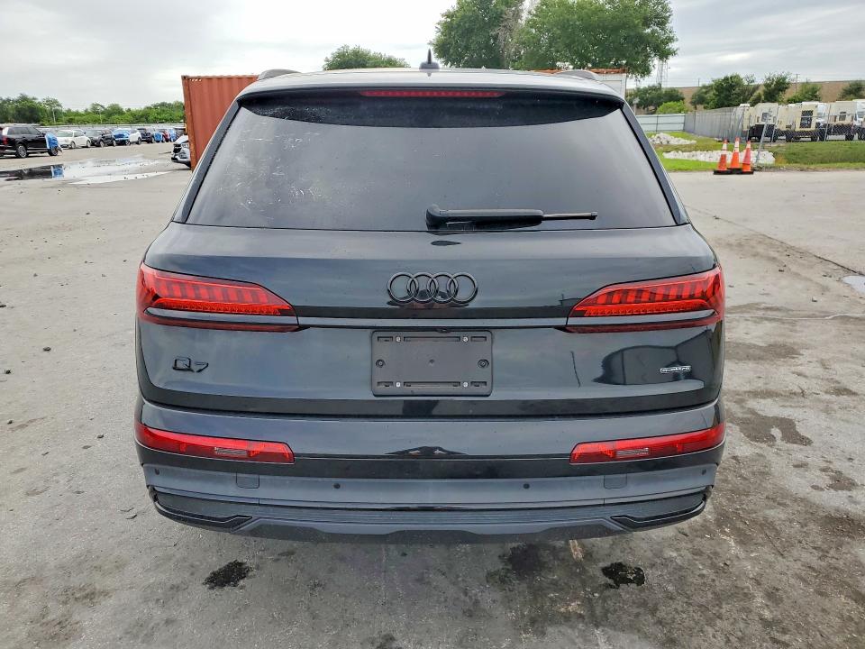 2023 Audi Q7 VIN WA1VXBF77PD000415 COPART salvage auction — SIDE, Fl - Cert Of Title Slvg Rebuildable, sold $13,200 on 2026-07-30 (photo 6)