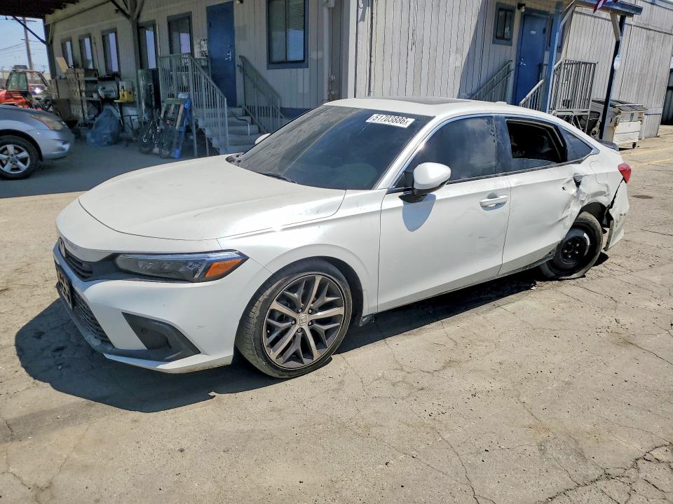 2024 Honda Civic VIN 2HGFE1F95RH300652 COPART salvage auction — REAR END, CA - SALVAGE CERTIFICATE, sold $8,900 on 2026-07-09 (photo 1)