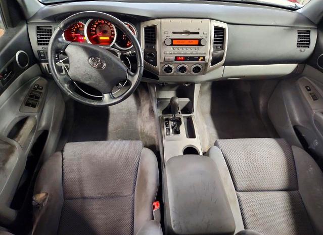 2005 Toyota Tacoma VIN 5TELU42N55Z107683 COPART salvage auction — FRONT END, IL - SALVAGE CERTIFICATE, sold $3,900 on 2026-07-20 (photo 8)