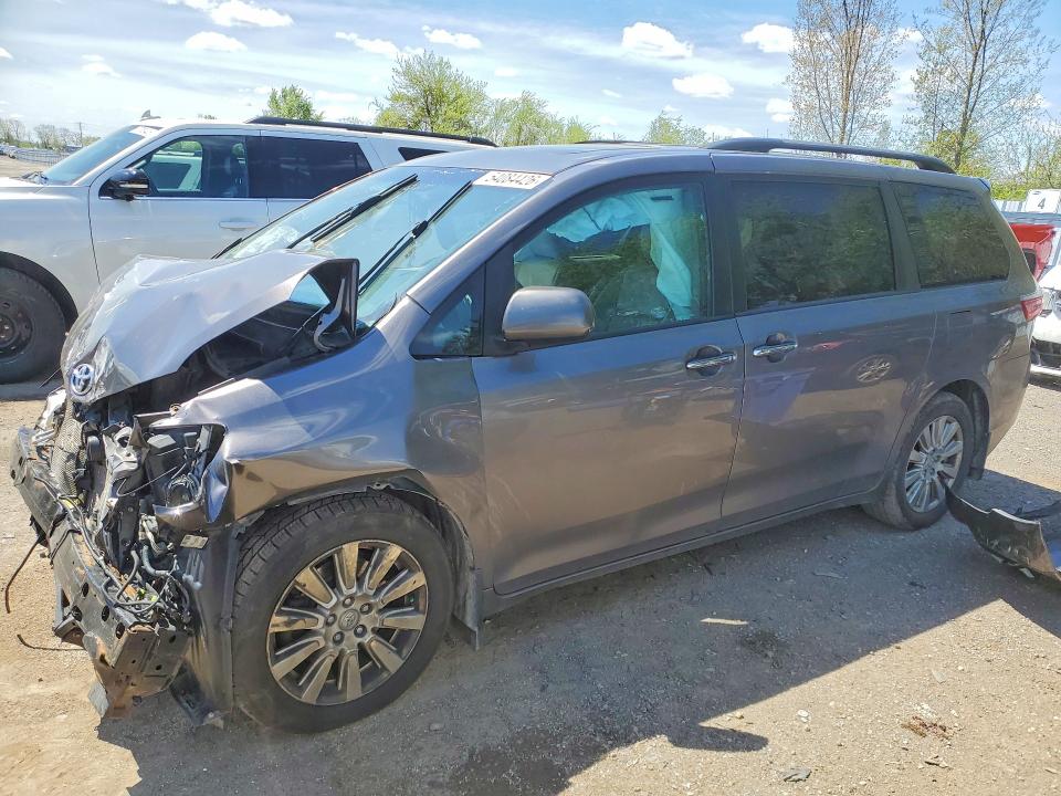 2017 Toyota Sienna VIN 5TDDZ3DC4HS160484 COPART salvage auction — FRONT END, On - Permit Salvage, sold $2,400 on 2026-07-07 (photo 1)