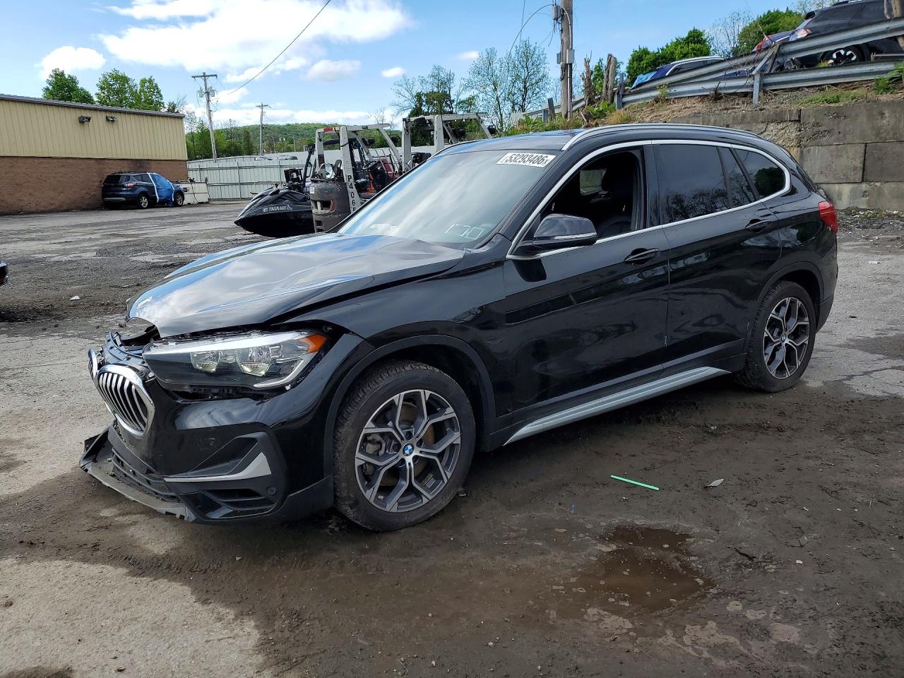 2021 BMW X1 VIN WBXJG9C07M5T17804 — COPART salvage auction photo
