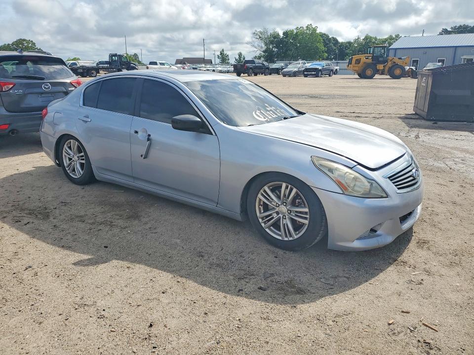 2011 Infiniti G37 VIN JN1CV6AP4BM510640 COPART salvage auction — WATER/FLOOD, Fl - Cert Of Title-Slvg Rebld Flood, sold $300 on 2026-07-02 (photo 4)