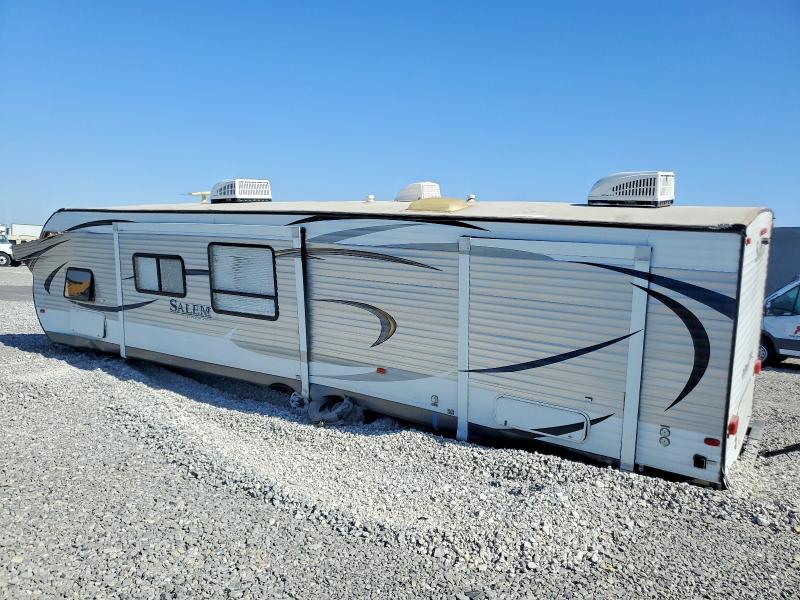 2015 Foresriver VIN 4X4TSMM24FA313950 COPART salvage auction — ALL OVER, NV - SALVAGE TITLE, sold $15 on 2026-10-05 (photo 3)