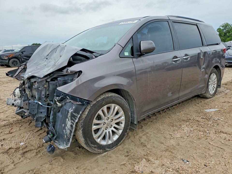 2015 Toyota Sienna VIN 5TDYK3DC0FS651525 COPART salvage auction — FRONT END, Tx - Salvage Vehicle Title, sold $1,350 on 2026-07-10 (photo 1)
