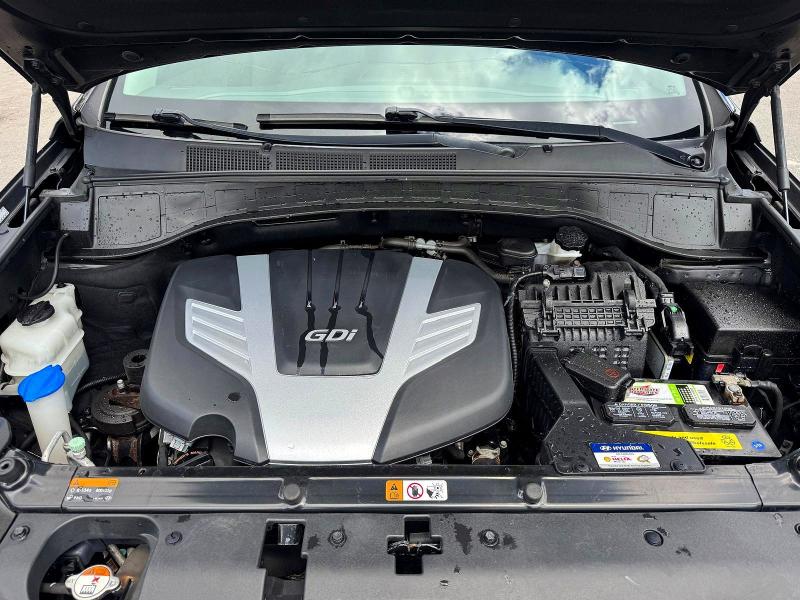 2017 Hyundai Santa fe VIN KM8SMDHF6HU209448 COPART salvage auction — MINOR DENT/SCRATCHES, Ct - Certificate Of Title, sold $4,900 on 2026-07-24 (photo 7)
