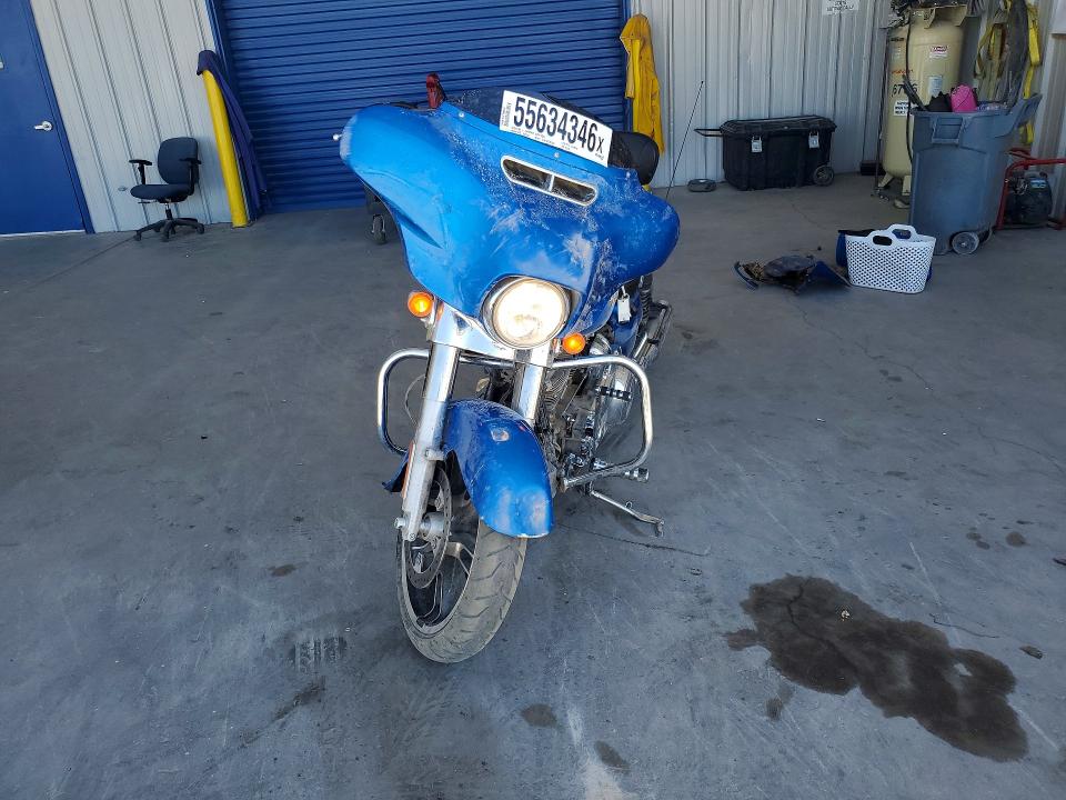 2018 Harley-davidson Fl VIN 1HD1KBC16JB615655 COPART salvage auction — REAR END, Az - Cert Of Title - Salvage, sold $2,900 on 2026-07-30 (photo 2)