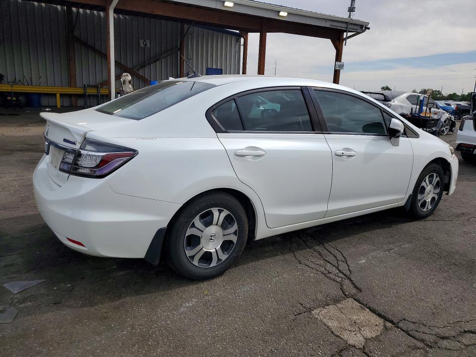 2014 Honda VIN 19XFB4F31EE001332 COPART salvage auction — REAR END, CO - PUBLIC - SALVAGE TITLE, sold $2,800 on 2026-07-02 (photo 3)
