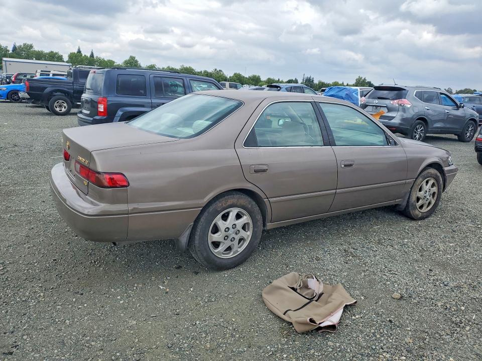1999 Toyota Camry VIN JT2BF22K8X0192742 COPART salvage auction — MINOR DENT/SCRATCHES, Ca - Salvage Certificate, sold $550 on 2026-07-14 (photo 3)