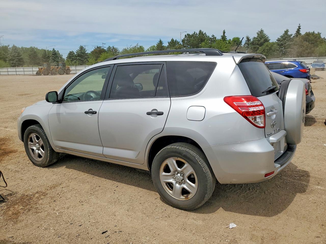 2010 Toyota RAV4 VIN JTMBF4DV0AD038407 COPART salvage auction — Side, IL - SALVAGE CERTIFICATE, sold $2,100 on 2026-06-30 (photo 2)