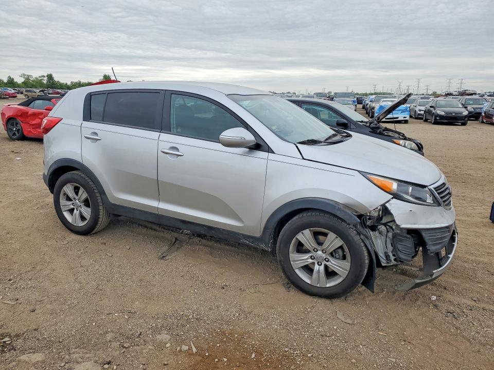 2013 Kia VIN KNDPB3A28D7505601 COPART salvage auction — FRONT END, Il - Salvage Certificate, sold $2,950 on 2026-07-09 (photo 4)