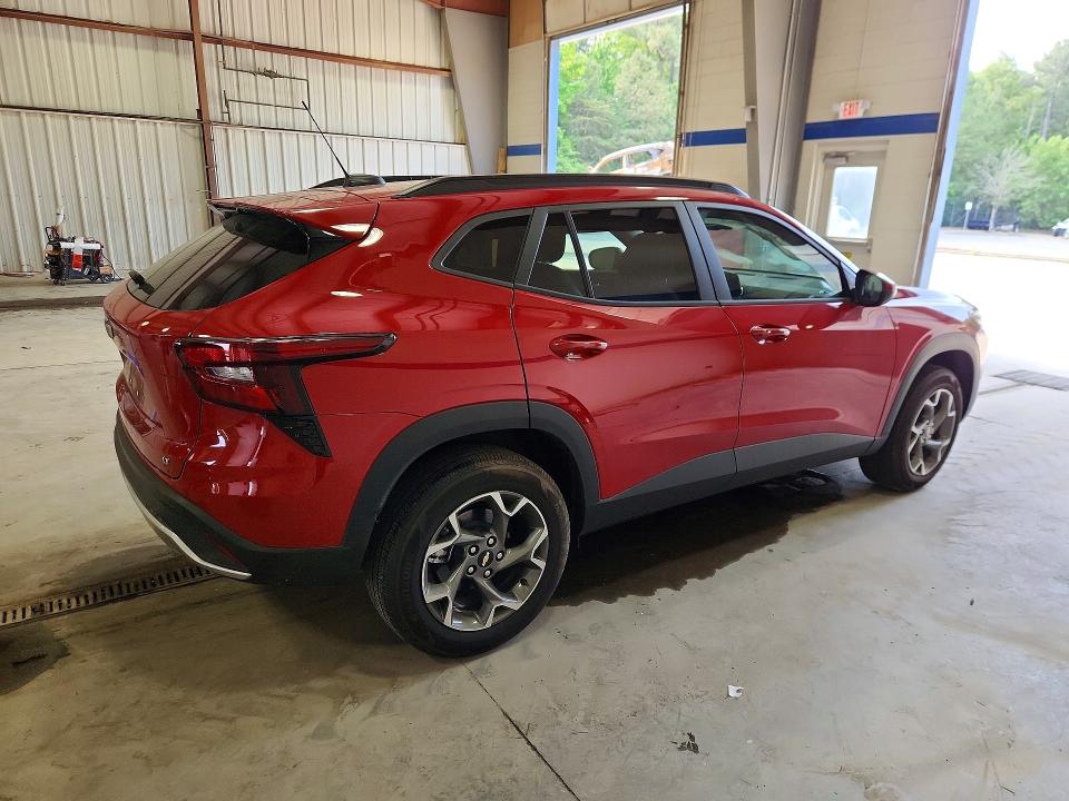 2026 Chevrolet Trax VIN KL77LHEP3TC016221 COPART salvage auction — REAR END, Va - Cert Of Title - Salvage, sold $7,500 on 2026-07-02 (photo 3)