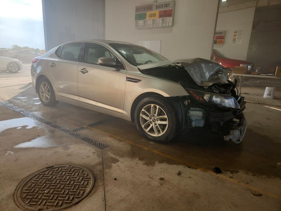 2011 Kia Optima VIN KNAGM4A7XB5161982 COPART salvage auction — FRONT END, Wv - Salvage Certificate, sold $400 on 2026-07-06 (photo 4)