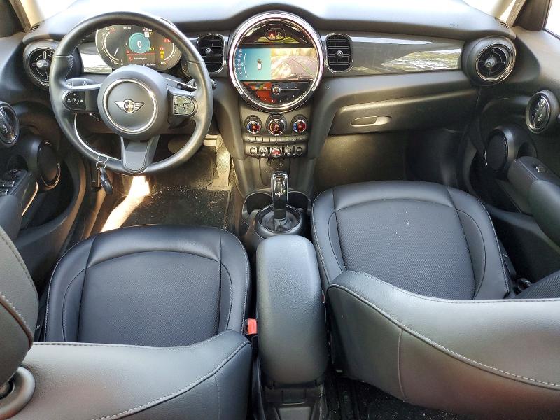 2022 Mini Cooper VIN WMW33DK06N2P74481 COPART salvage auction — REAR END, On - Permit Salvage, sold $8,400 on 2026-07-28 (photo 8)