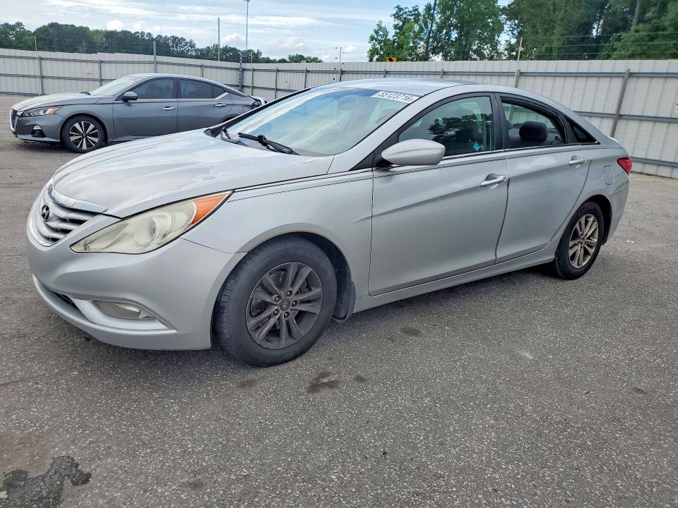 2013 Hyundai VIN 5NPEB4ACXDH586909 COPART salvage auction — VANDALISM, Nc - Salvage Certificate Of Title, sold $250 on 2026-07-16 (photo 1)