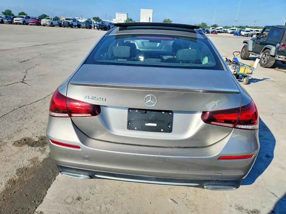 2020 Mercedes-benz A-klasse VIN W1K3G4EB8LJ216919 COPART salvage auction — FRONT END, La - Cert Of Title-Salvage, sold $3,850 on 2026-07-08 (photo 6)