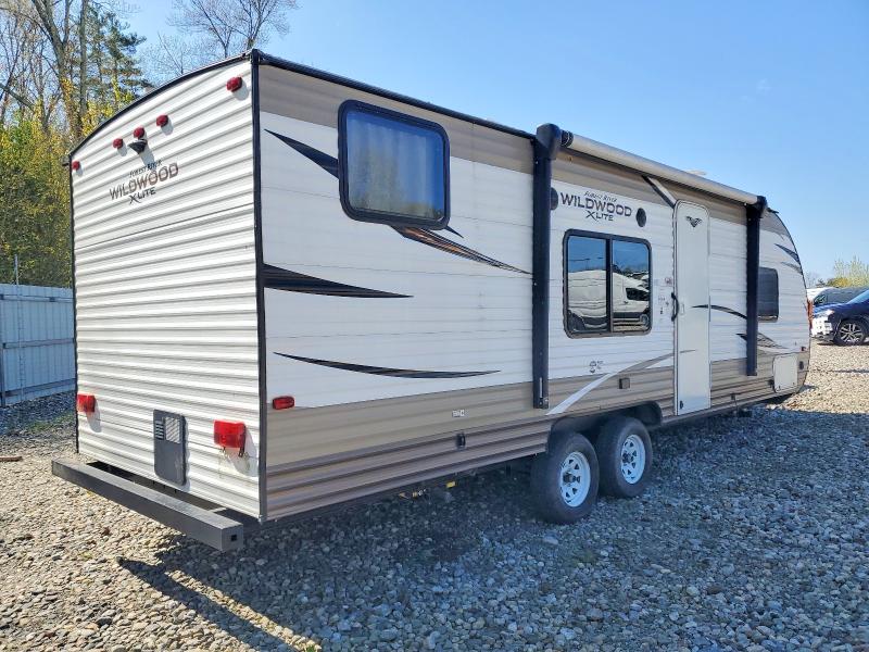 2018 Forrest river VIN 4X4TWDB25J7360871 COPART salvage auction — ROOF, CT - CERT OF TITLE-SALVAGE, sold $2,050 on 2026-07-09 (photo 4)