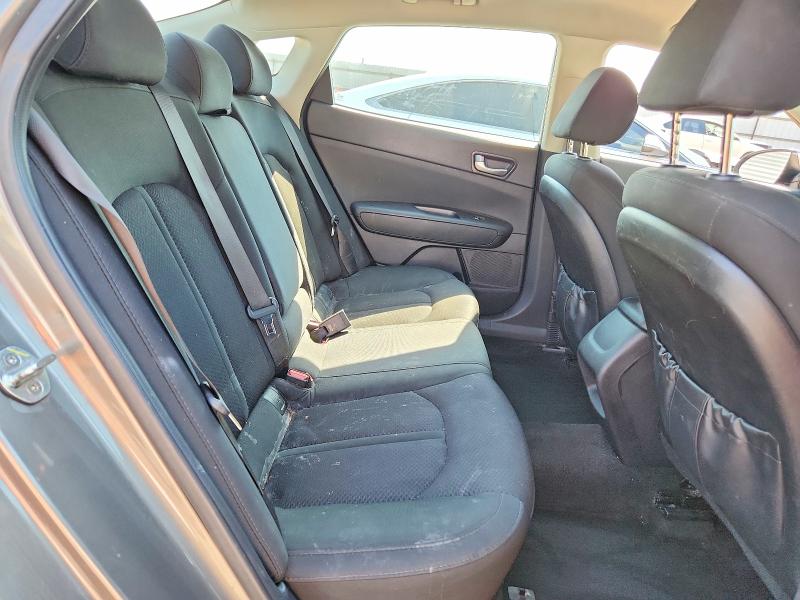 2018 Kia Optima VIN 5XXGT4L39JG229067 COPART salvage auction — REAR END, Ca - Salvage Certificate, sold $2,400 on 2026-07-02 (photo 9)