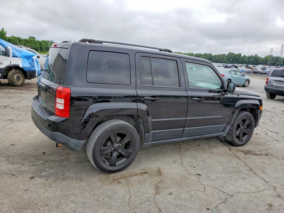 2015 Jeep Liberty (patriot) VIN 1C4NJPBA0FD387345 COPART salvage auction — REAR END, TN - SALVAGE CERTIFICATE, sold $1,300 on 2026-07-09 (photo 3)