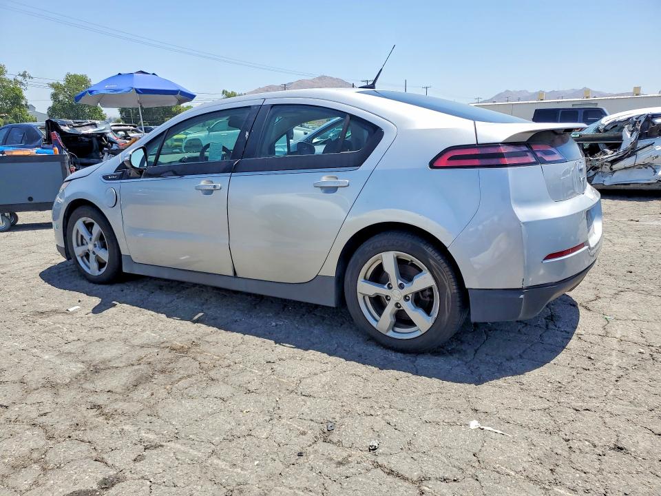 2014 Chevrolet Volt VIN 1G1RE6E43EU172796 COPART salvage auction — MINOR DENT/SCRATCHES, IN - DIS/DLR/EXP ONLY CLEAN TITLE, sold $1,050 on 2026-07-09 (photo 2)
