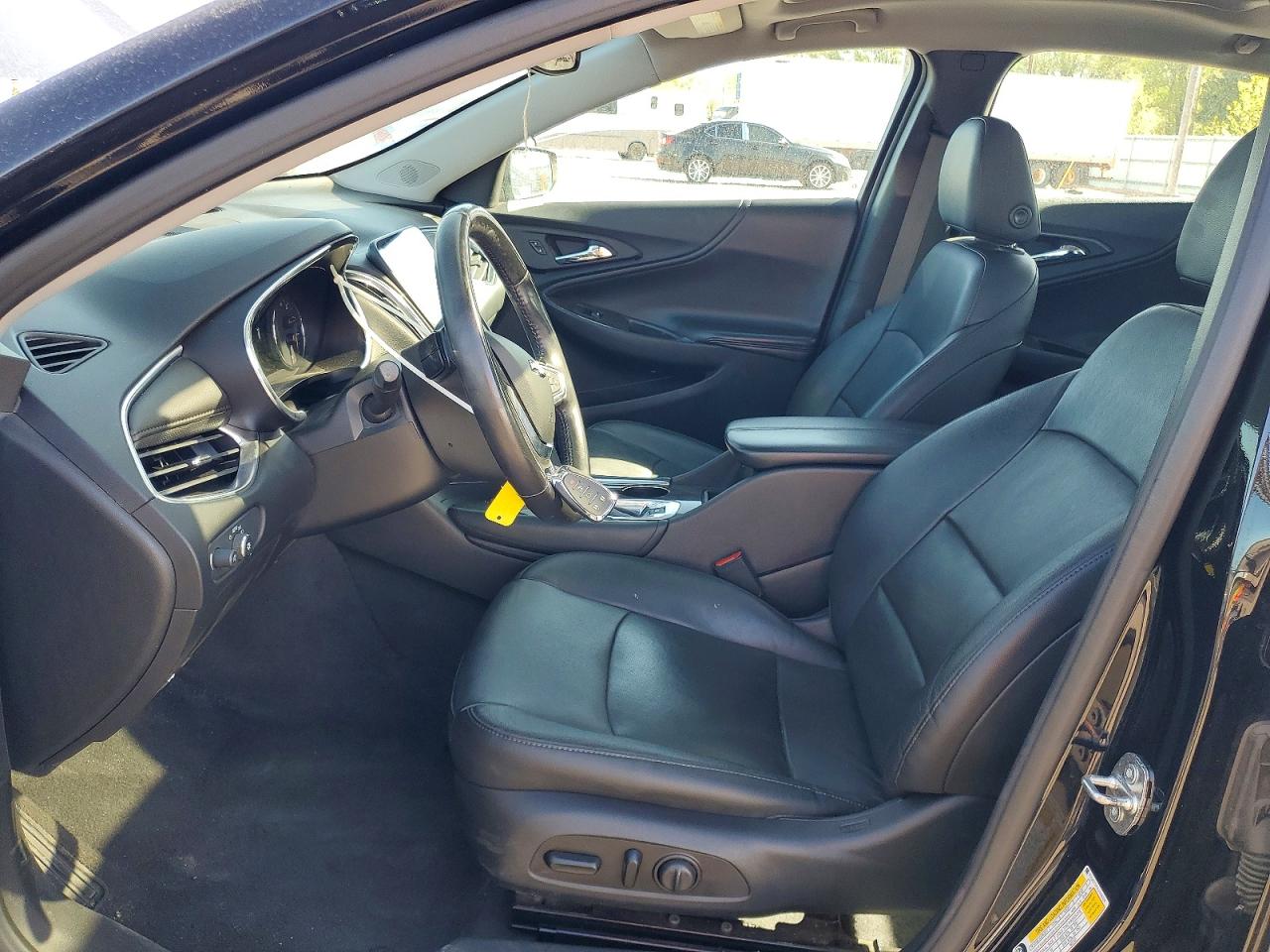 2020 Chevrolet Malibu VIN 1G1ZE5SX7LF098728 COPART salvage auction — Front End, MN - CERT OF TITLE-SALVAGE, sold $4,600 on 2026-07-07 (photo 7)
