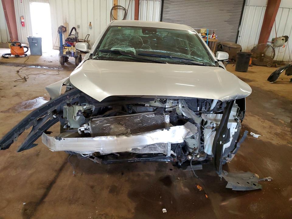 2016 Buick Lacrosse VIN 1G4G45G3XGF269223 COPART salvage auction — FRONT END, Mi - Certificate Of Title, sold $400 on 2026-07-10 (photo 5)