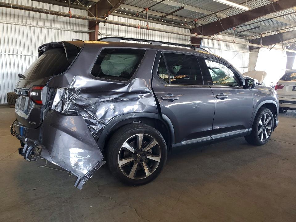 2025 Honda Pilot VIN 5FNYG1H82SB003081 COPART salvage auction — REAR END, Ca - Salvage Certificate, sold $8,100 on 2026-07-09 (photo 3)