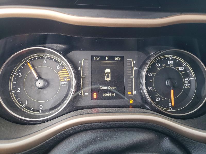 2016 Jeep Cherokee VIN 1C4PJLCB8GW283992 COPART salvage auction — FRONT END, Tx - Salvage Vehicle Title, sold $1,650 on 2026-07-09 (photo 9)