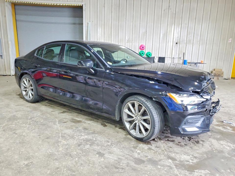 2020 Volvo VIN 7JRA22TKXLG066480 COPART salvage auction — FRONT END, Nh - Cert Of Title-Salvage, sold $300 on 2026-07-21 (photo 4)