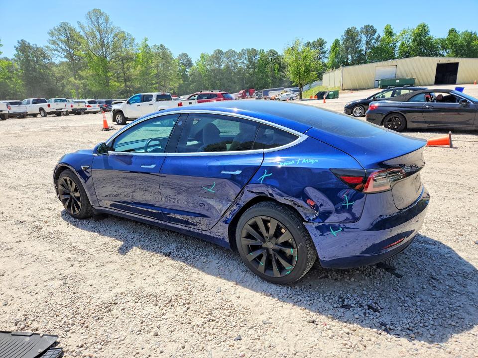 2018 Tesla Model 3 VIN 5YJ3E1EB8JF134689 COPART salvage auction — REAR END, Nc - Salvage Certificate Of Title, sold $750 on 2026-07-31 (photo 2)