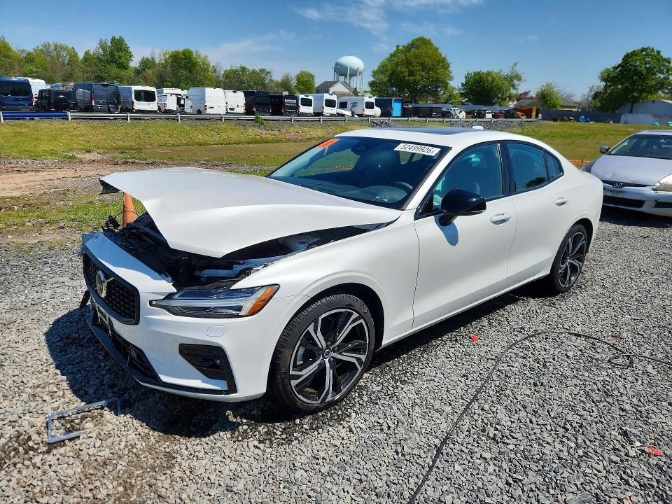 2024 Volvo S60 VIN 7JRL12TK3RG308482 COPART salvage auction — FRONT END, NJ - CERT OF TITLE-SALVAGE, sold $6,500 on 2026-07-31 (photo 1)