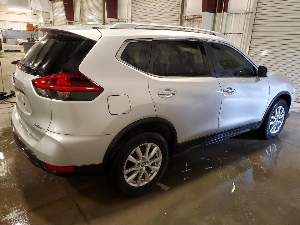 2018 Nissan Rogue VIN KNMAT2MVXJP585675 COPART salvage auction — FRONT END, Mn - Cert Of Title-Prior Salvage, sold $1,600 on 2026-07-06 (photo 3)