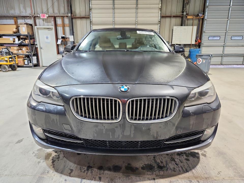 2011 BMW 5 series VIN WBAFR9C58BC270071 COPART salvage auction — MINOR DENT/SCRATCHES, Mi - Certificate Of Title, sold $1,500 on 2026-07-06 (photo 5)