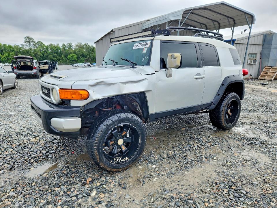 2008 Toyota Fj cruiser VIN JTEBU11F38K023418 COPART salvage auction — FRONT END, Ga - Certificate Of Title (P), sold $6,200 on 2026-07-28 (photo 1)