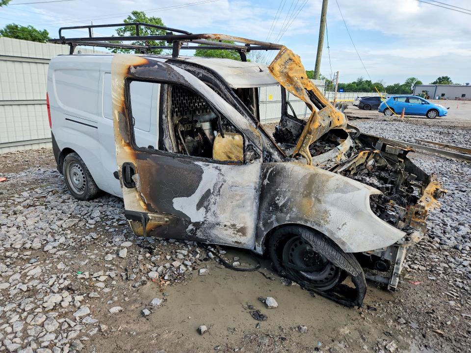 2018 Ram Promaster city VIN ZFBERFAB3J6L06481 COPART salvage auction — BURN, KY - BILL OF SALE/PART ONLY/NO TITL, sold $200 on 2026-07-27 (photo 4)
