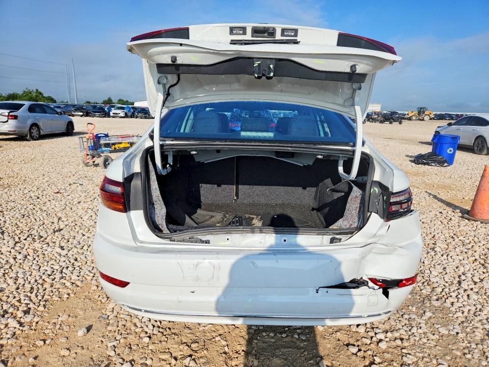 2019 Volkswagen VIN 3VWC57BU0KM063720 COPART salvage auction — REAR END, Tx - Salvage Vehicle Title, sold $70 on 2026-07-23 (photo 6)