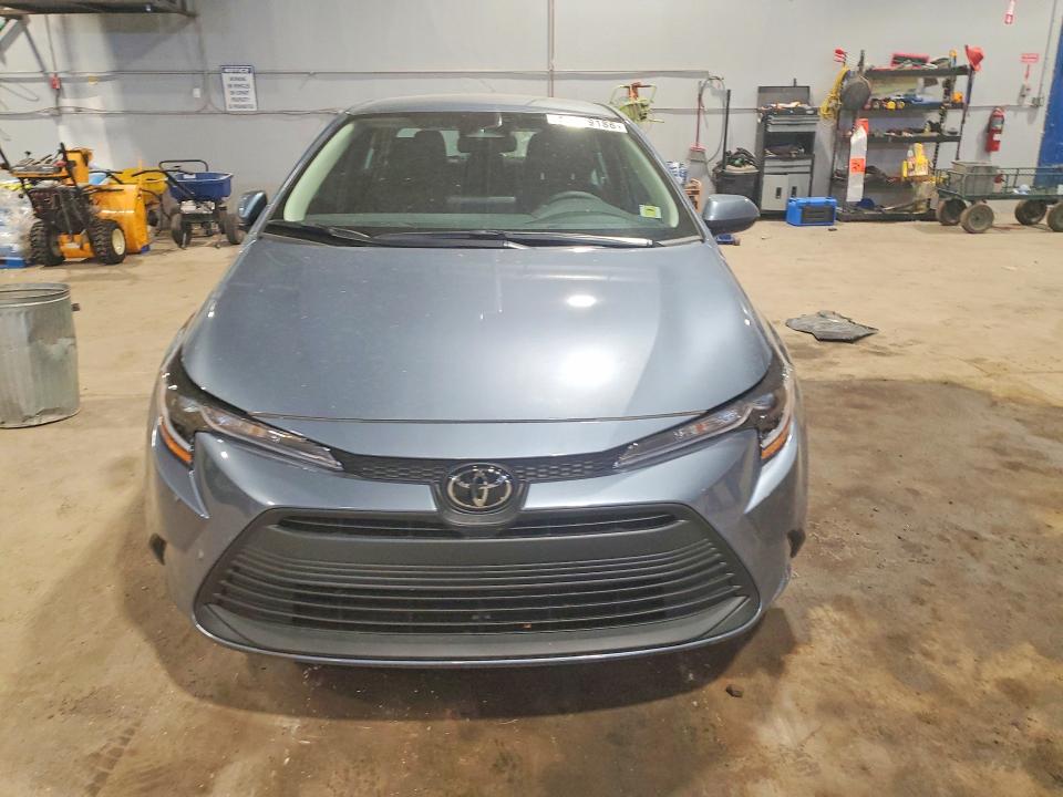 2026 Toyota Corolla VIN 5YFB4MDE4TP402012 COPART salvage auction — REAR END, NS - SALVAGE TITLE, sold $1,950 on 2026-07-30 (photo 5)